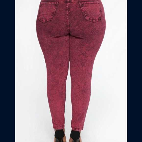 Jeans - Picture 4 of 4